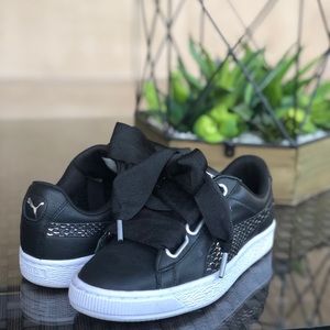 Puma Black Women’s Shoes US size 6.5